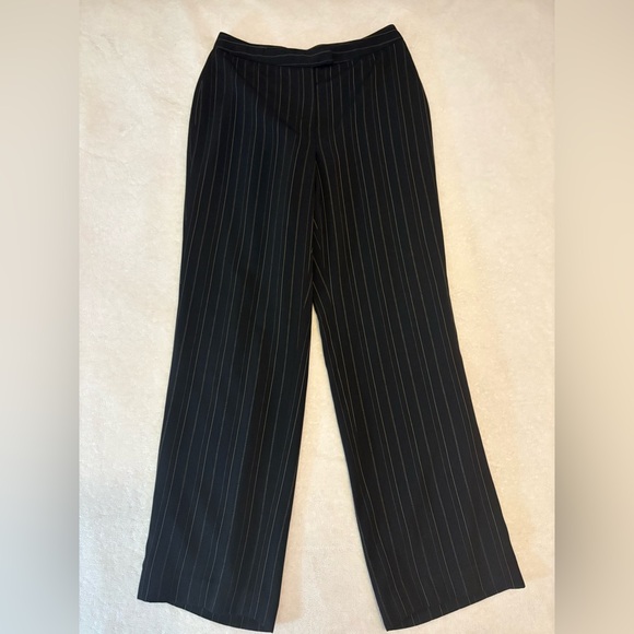 Jones New York Black Pinstripe Women’s Suit - Picture 5 of 10